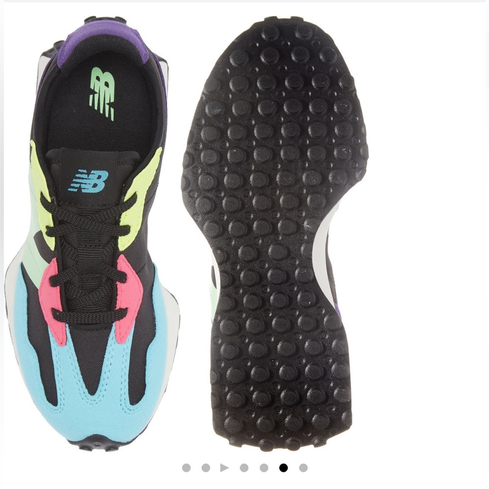 Girls New Balance 327 sneakers